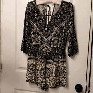 Charlotte Russe Ladies Romper